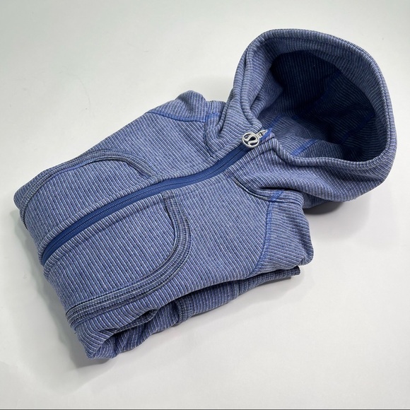 Lululemon Blue Microstripe Rocksteady Gradient Wee Stripe Active Scuba Hoodie - Picture 13 of 16